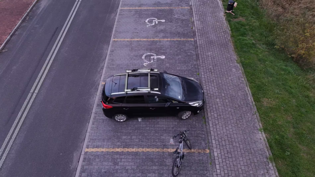 perspektywa_gory1 Profesjonalne filmowanie dronem nad zabudową w województwie łódzkim – operator z certyfikatem A1/A3 i A2